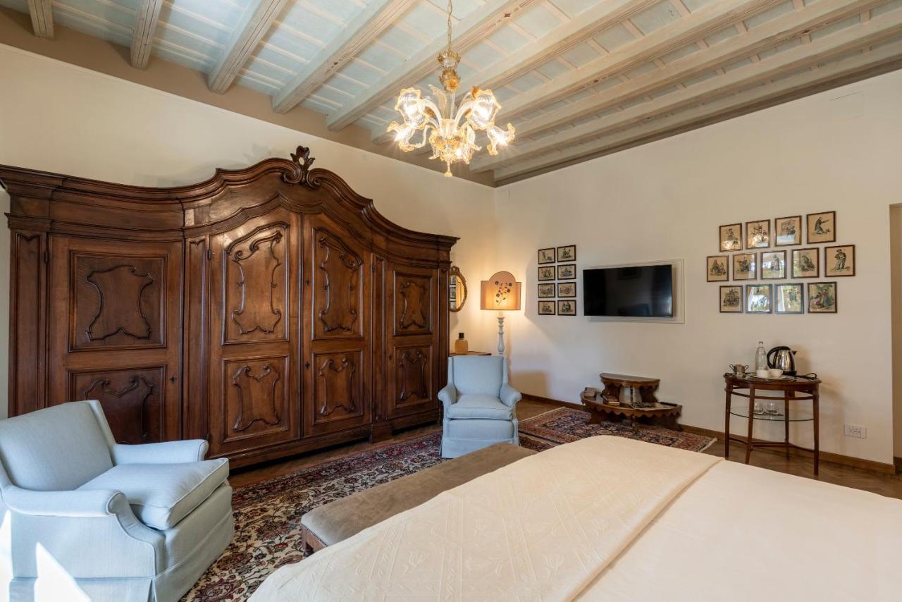 Bed and Breakfast Foresteria Di Palazzo Radici Bergamo Exterior foto